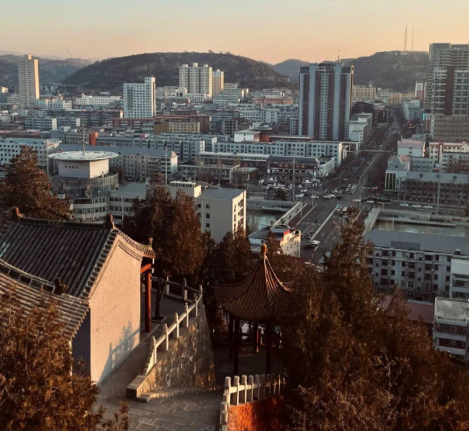 吕梁文学概览，吕梁地区文学风采巡礼